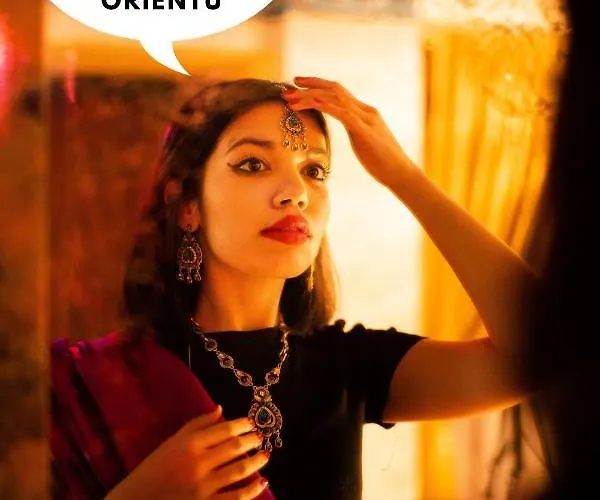 Oroom India - Role Play For Couples In Μπρνο